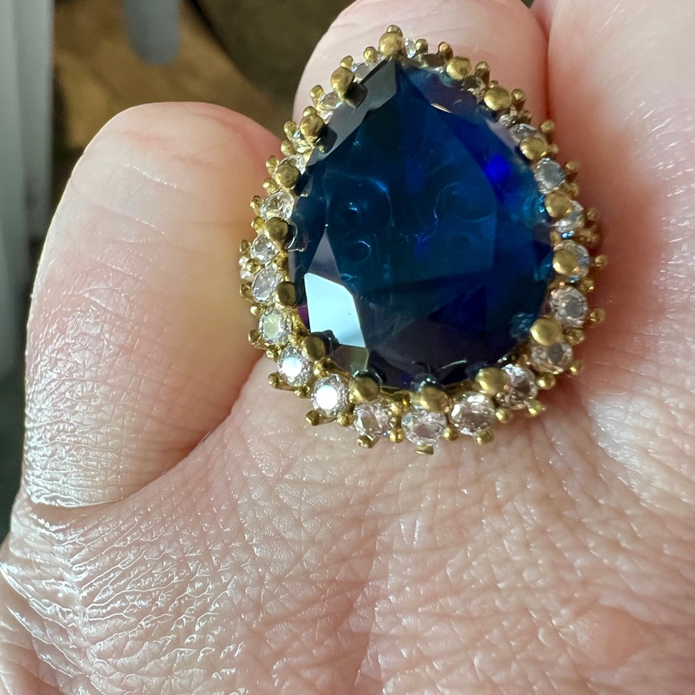 Hurrem Sultana Sapphire Ring - Picture 7 of 14